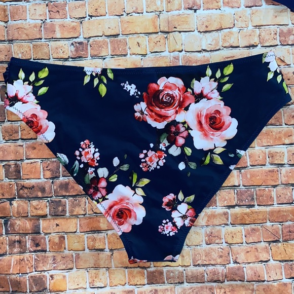 NWOT Red and Floral Bikini - Picture 3 of 6
